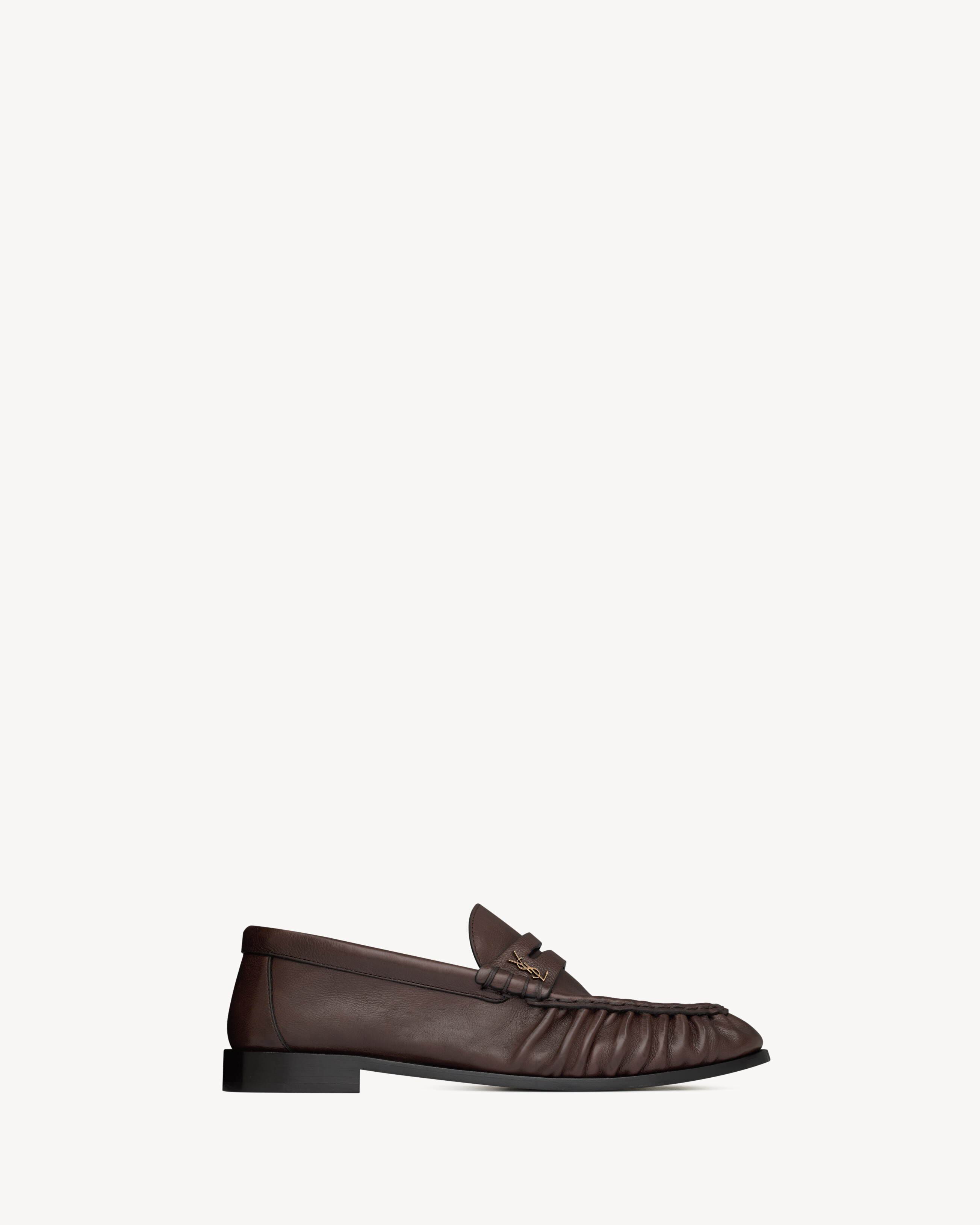 LE LOAFER SUPPLE en cuir mat