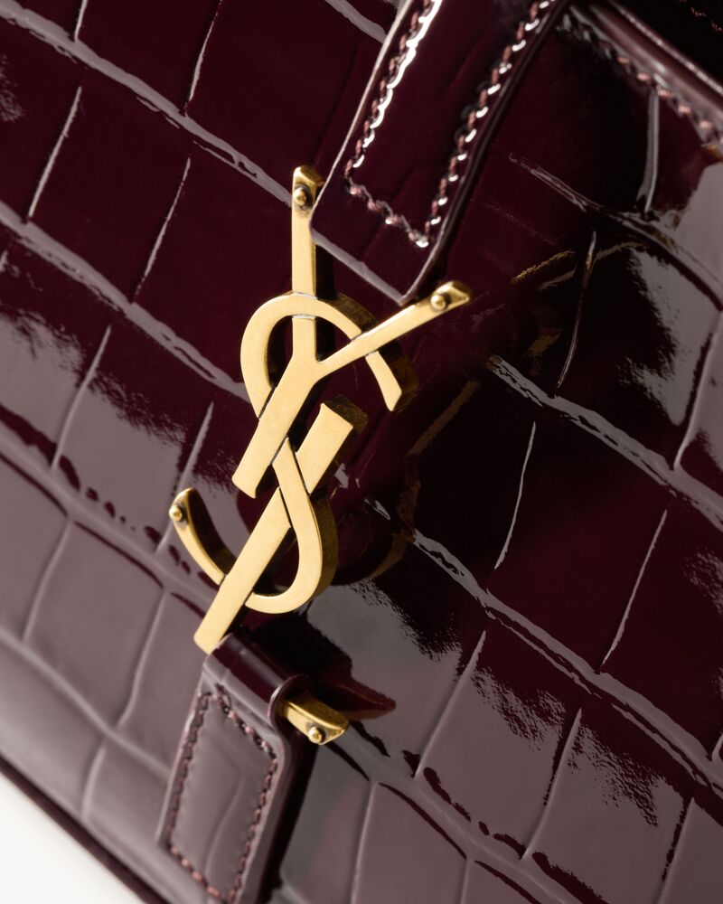 LE 5 À 7 in crocodile-embossed patent leather in Purple | Saint