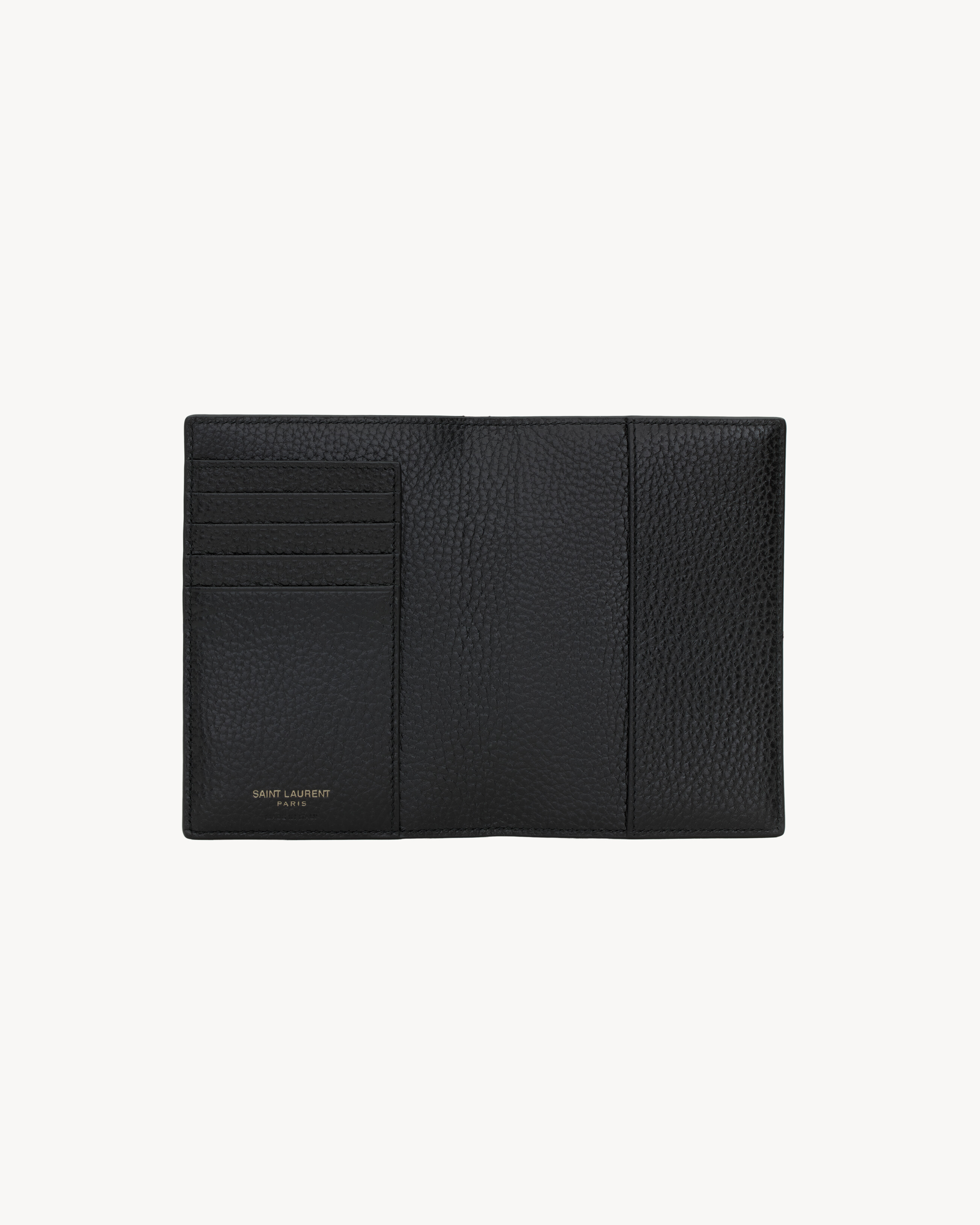 TINY CASSANDRE passport holder in grained leather