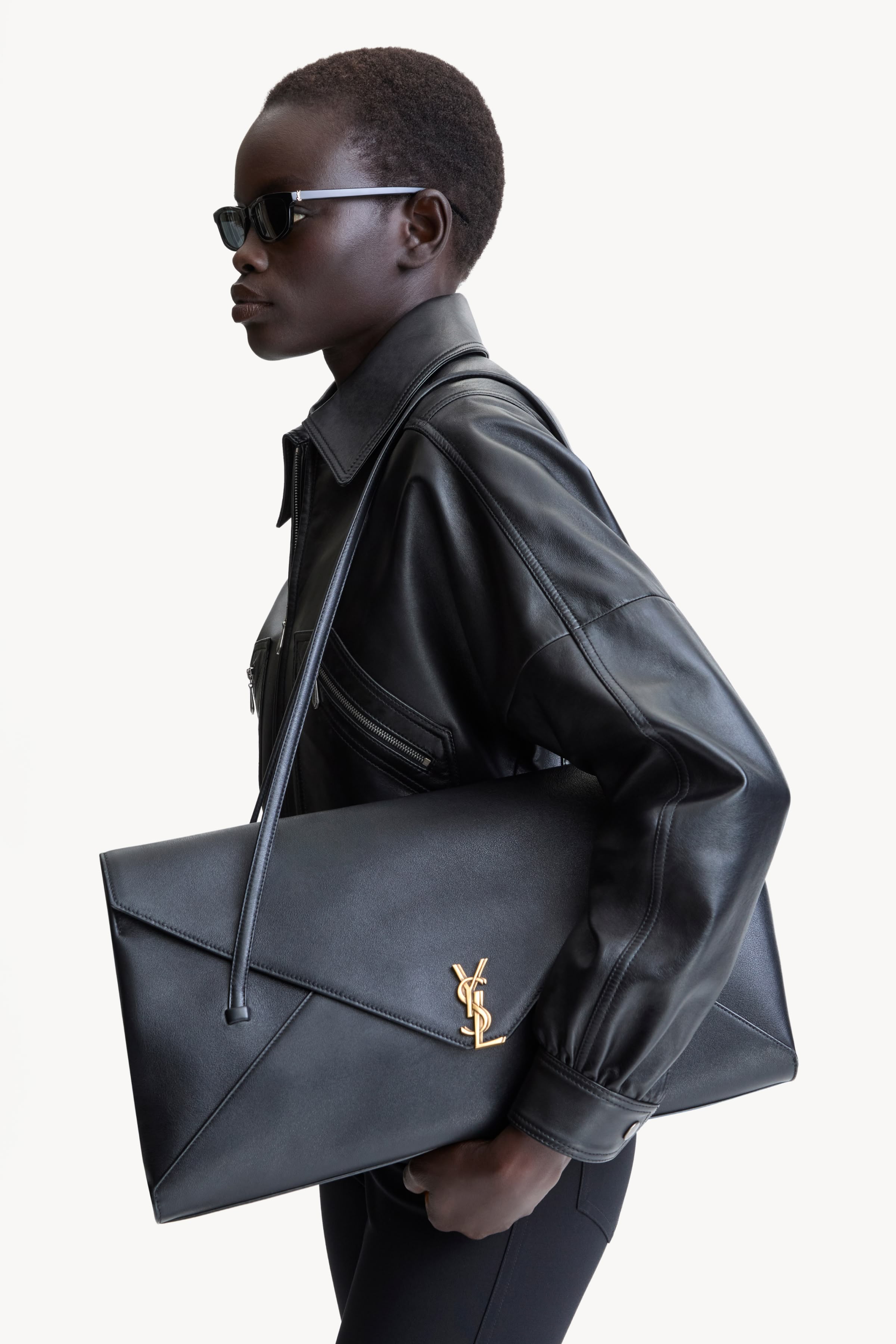 Women handbags > other lines > SIMONE