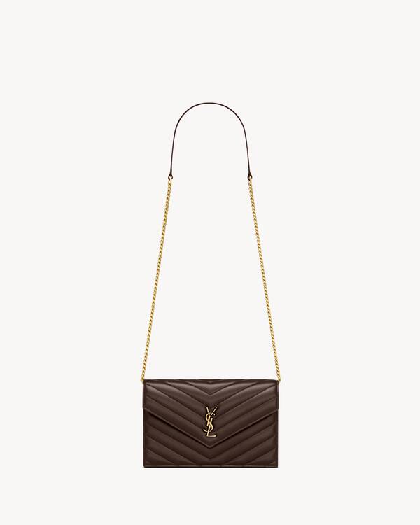 CASSANDRE envelope chain wallet in lambskin