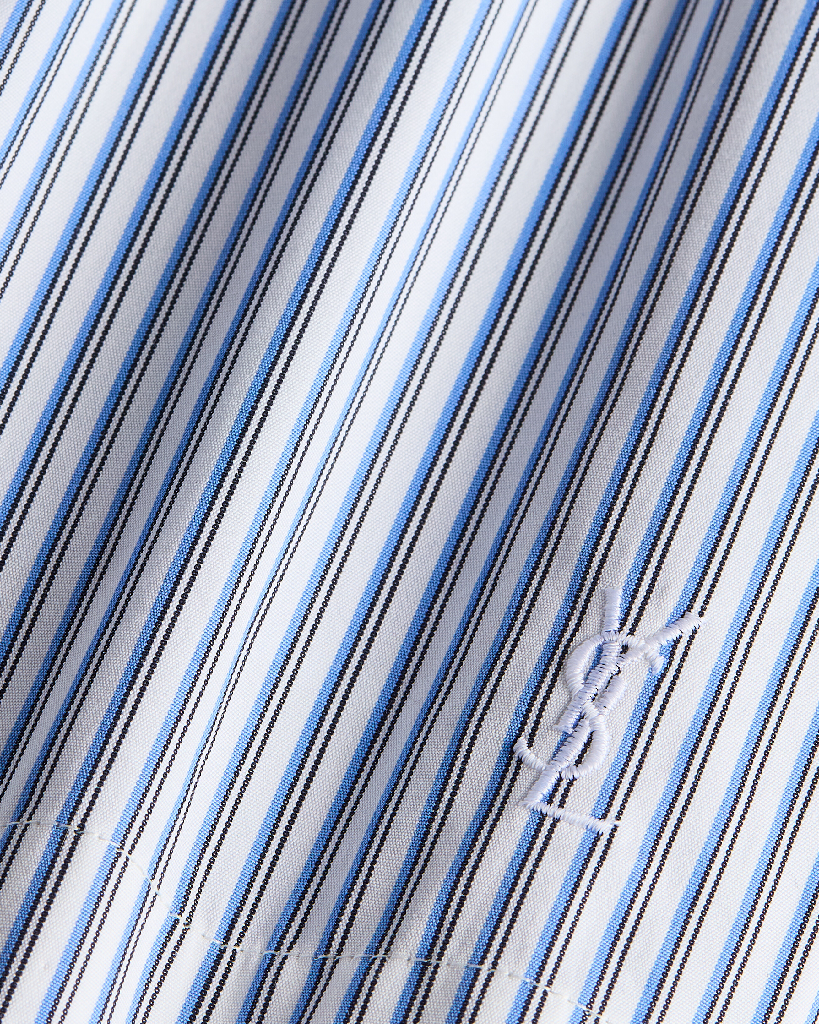 shorts in striped cotton poplin