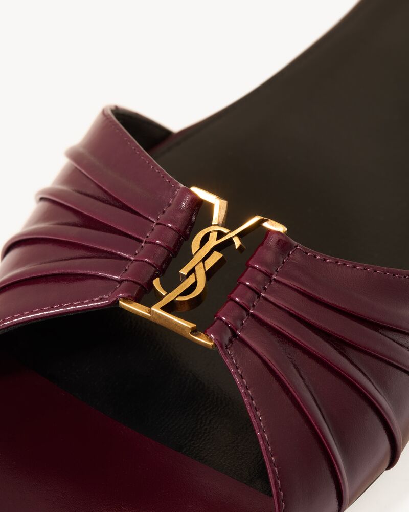 BABYLONE slides in smooth leather