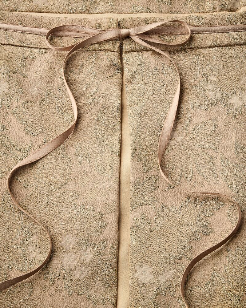 shift top in brocade