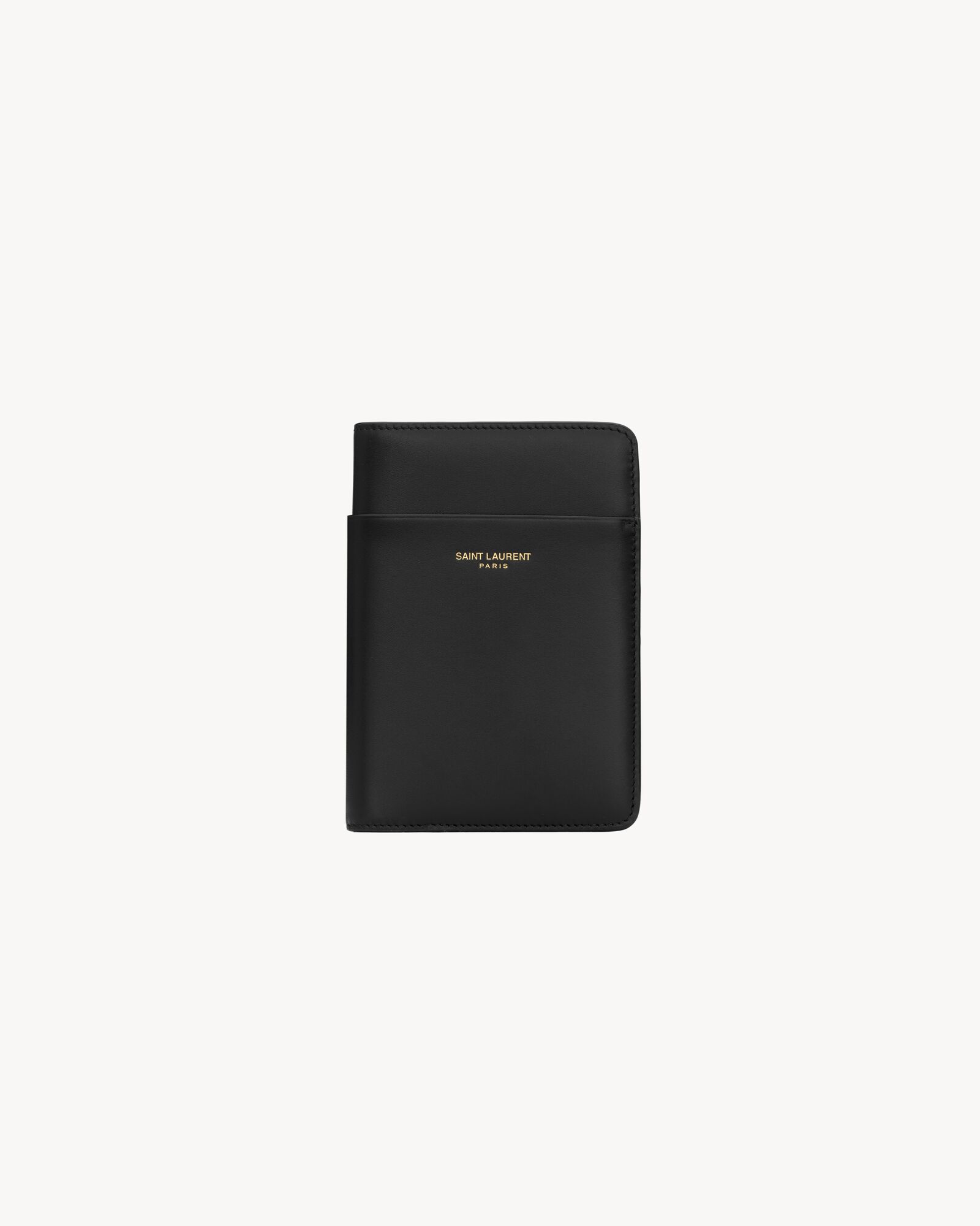 PARIS passport case in smooth leather — 863271AAGD01000