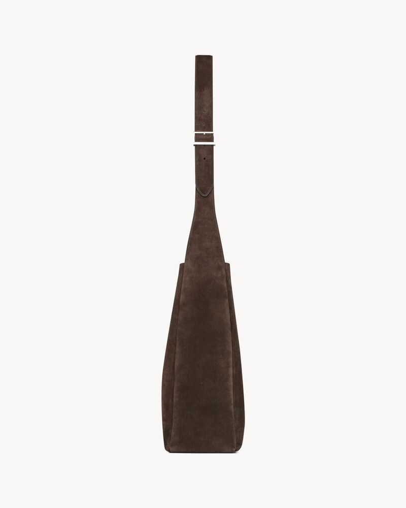 LE 5 À 7 maxi hobo in suede