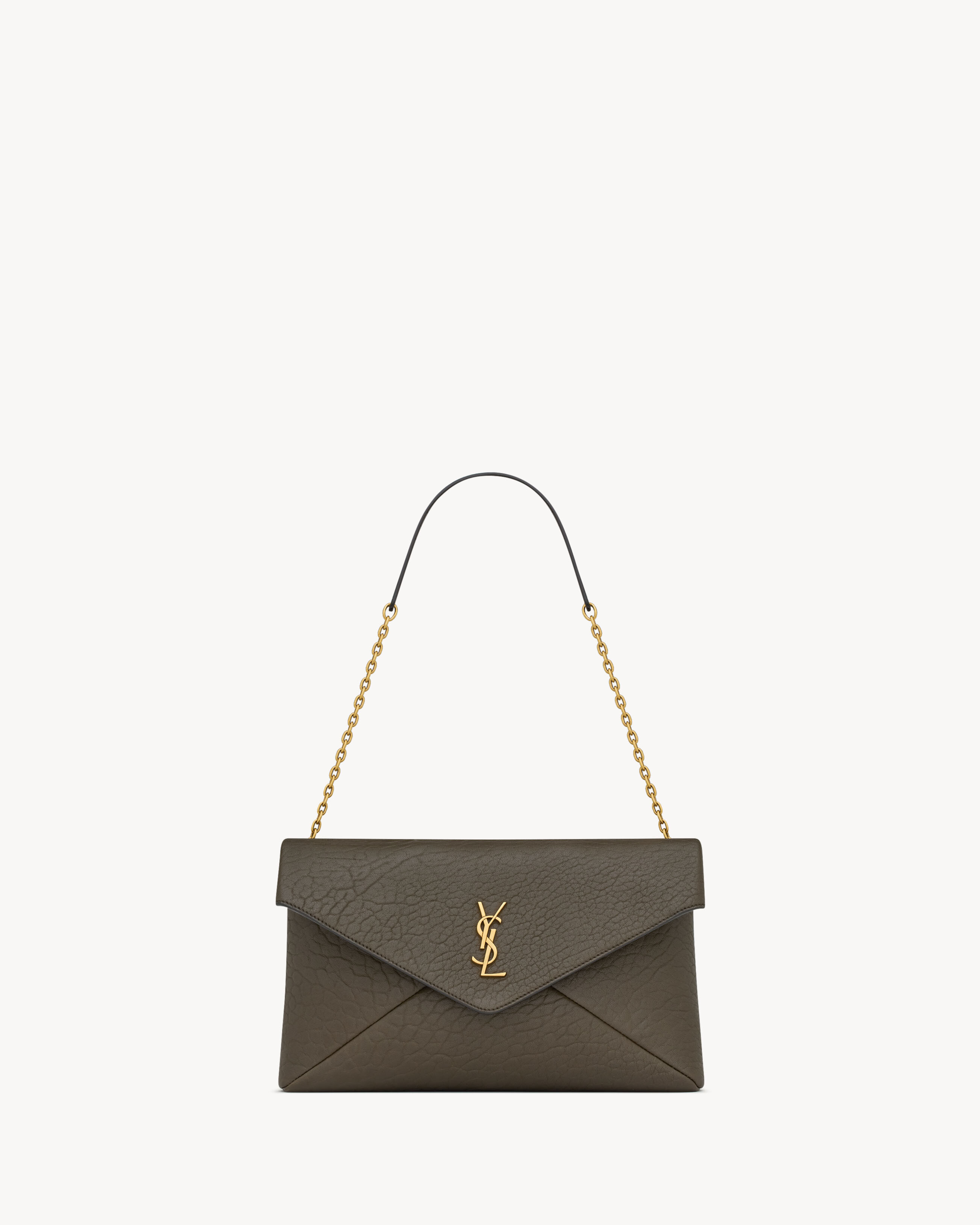 CASSANDRE pouch on chain in lambskin