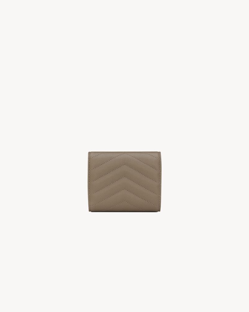 CASSANDRE multi-fold wallet in GRAIN DE POUDRE leather
