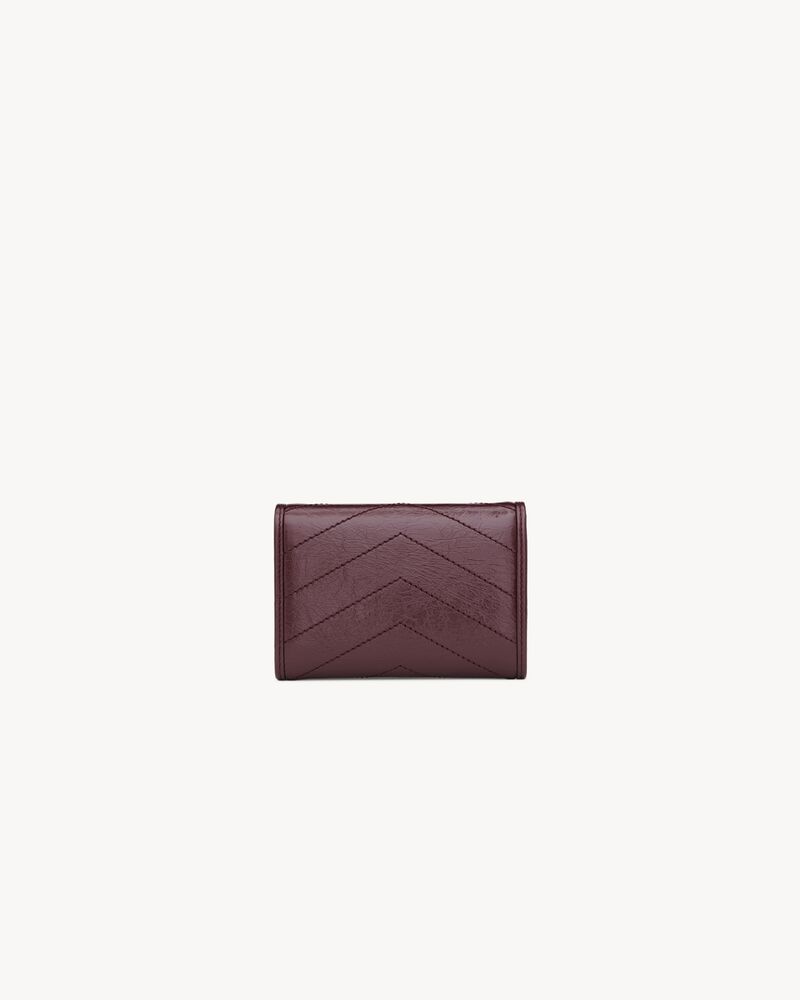 NIKI slim tri-fold wallet in vintage leather