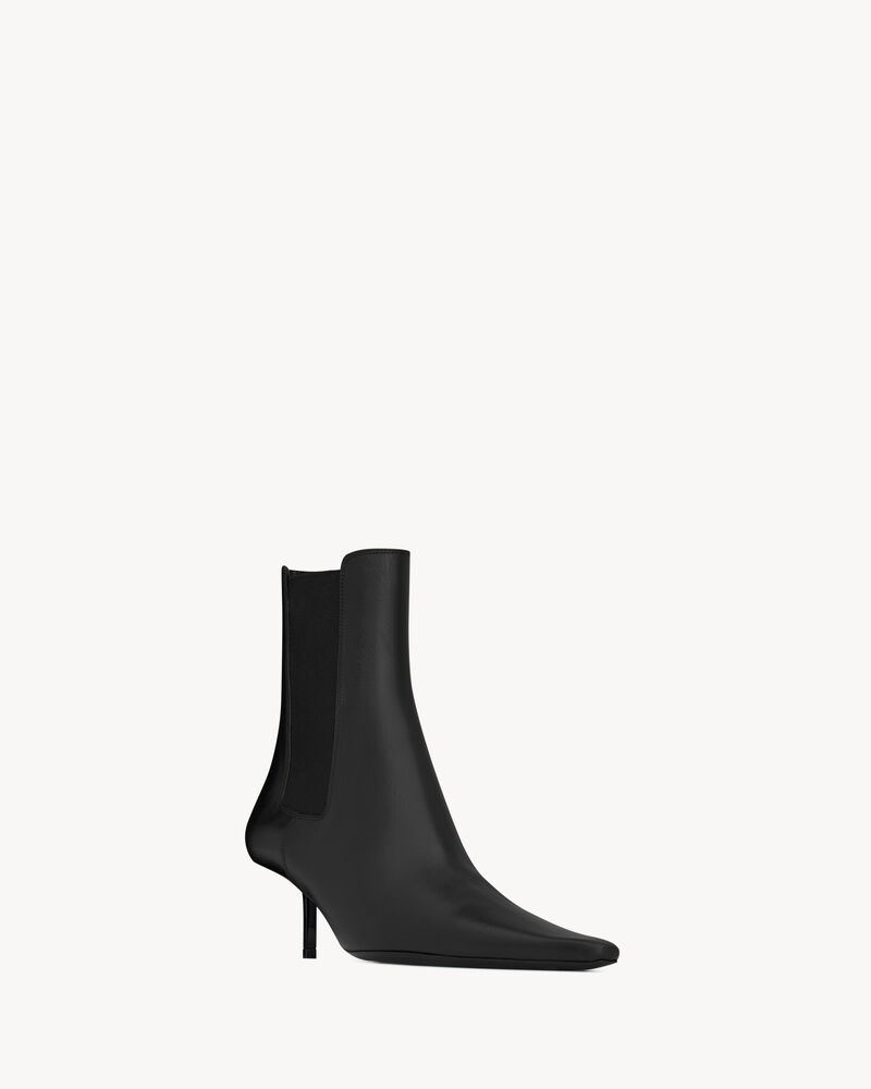 VICTOIRE chelsea boots in smooth leather