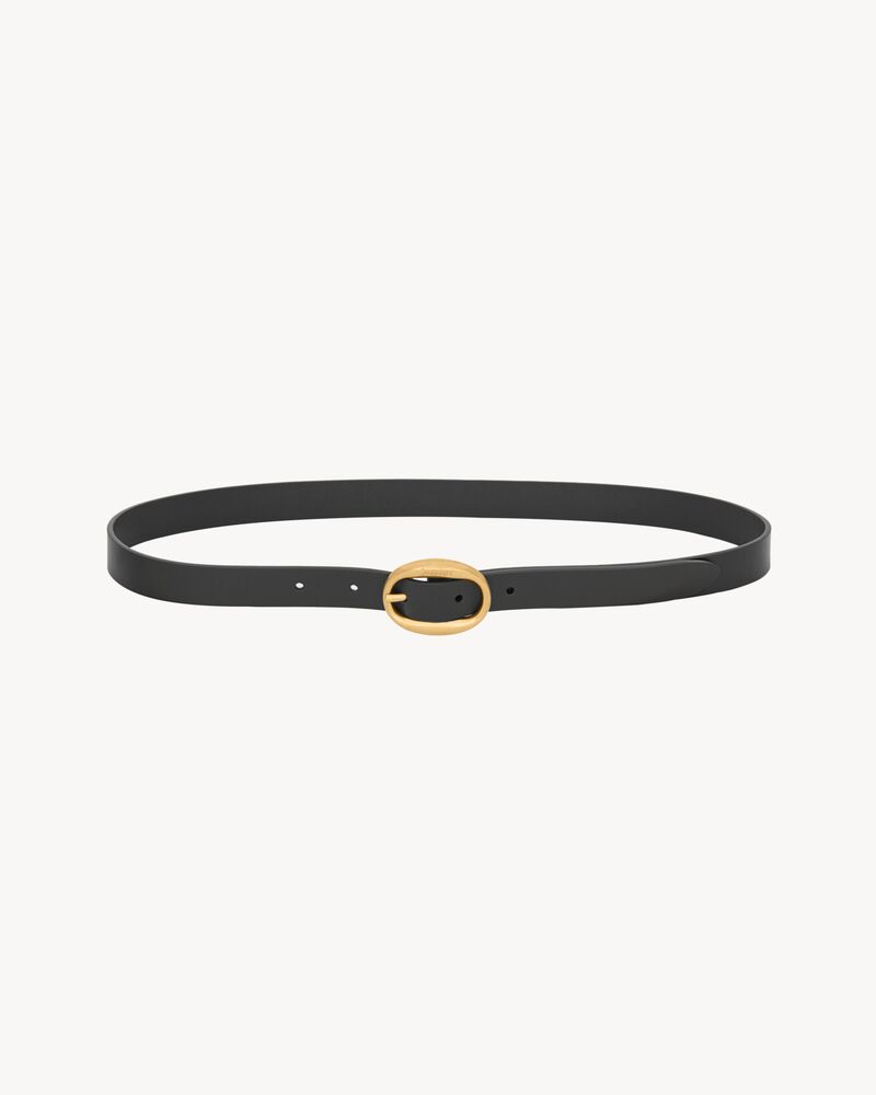 Ceinture à boucle ovale en cuir lisse