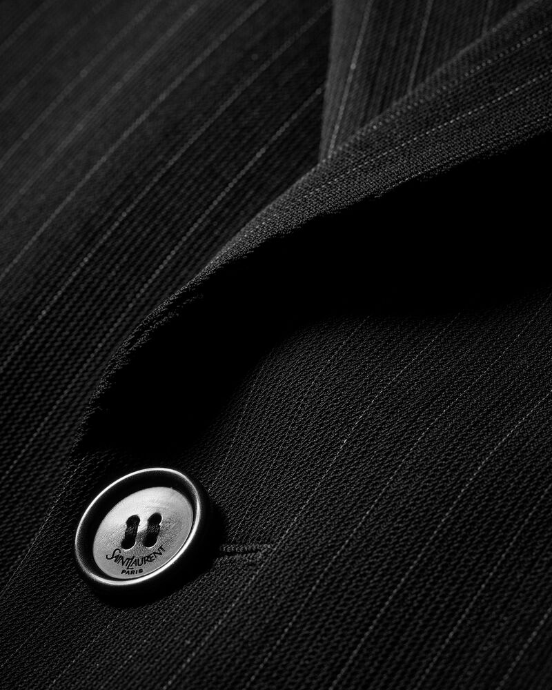 blazer com fechamento simples em lã mélange risca de giz