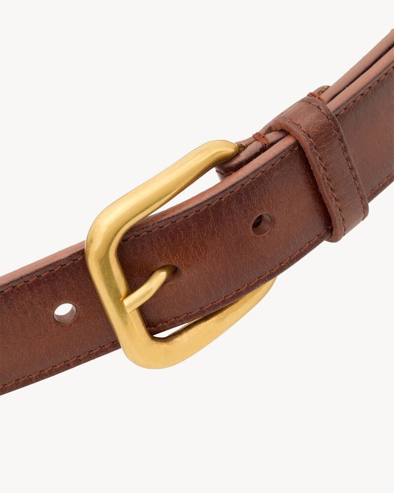 rectangular buckle belt in leather