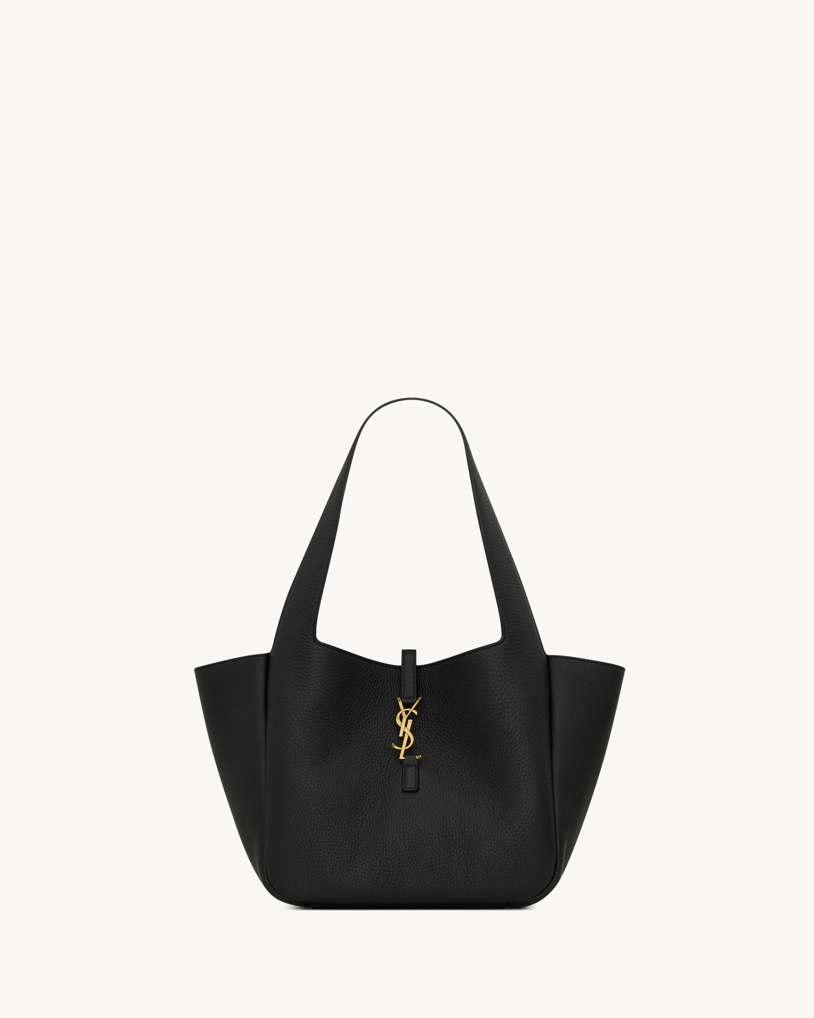 LE 5 À 7 SMALL BEA in grained leather