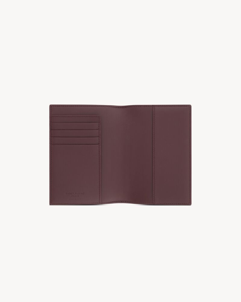 SAINT LAURENT PARIS passport case in patent leather