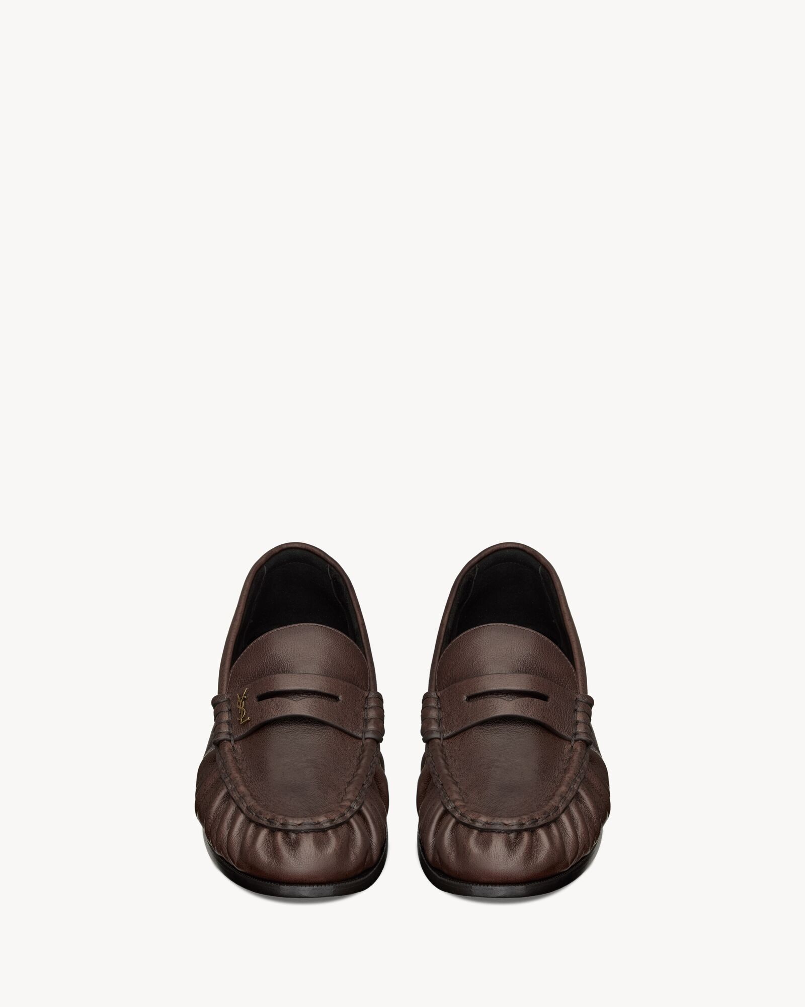 LE LOAFER supple in matte leather — 83947125VAA2128