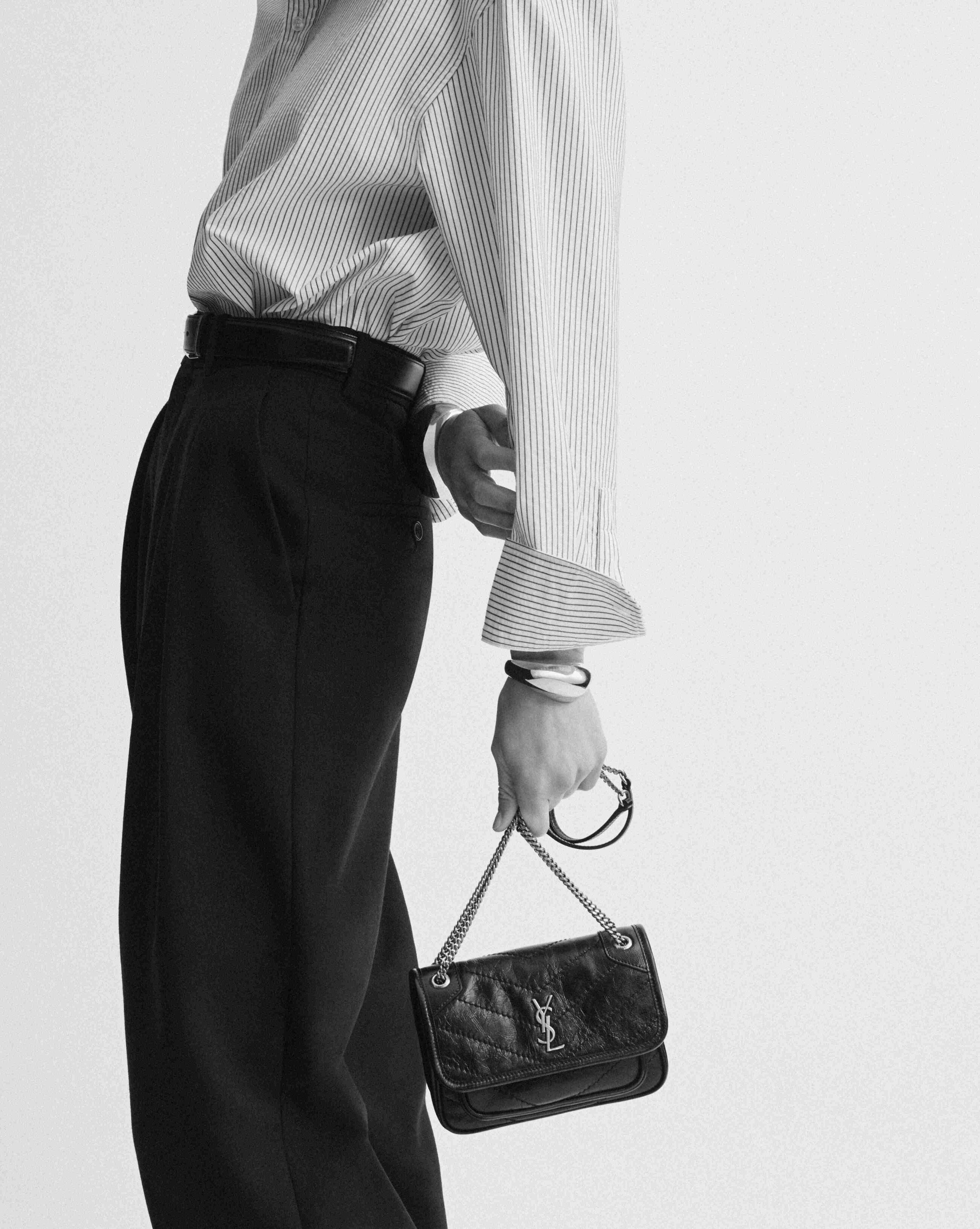 Minibolso Niki de piel de cordero granulada