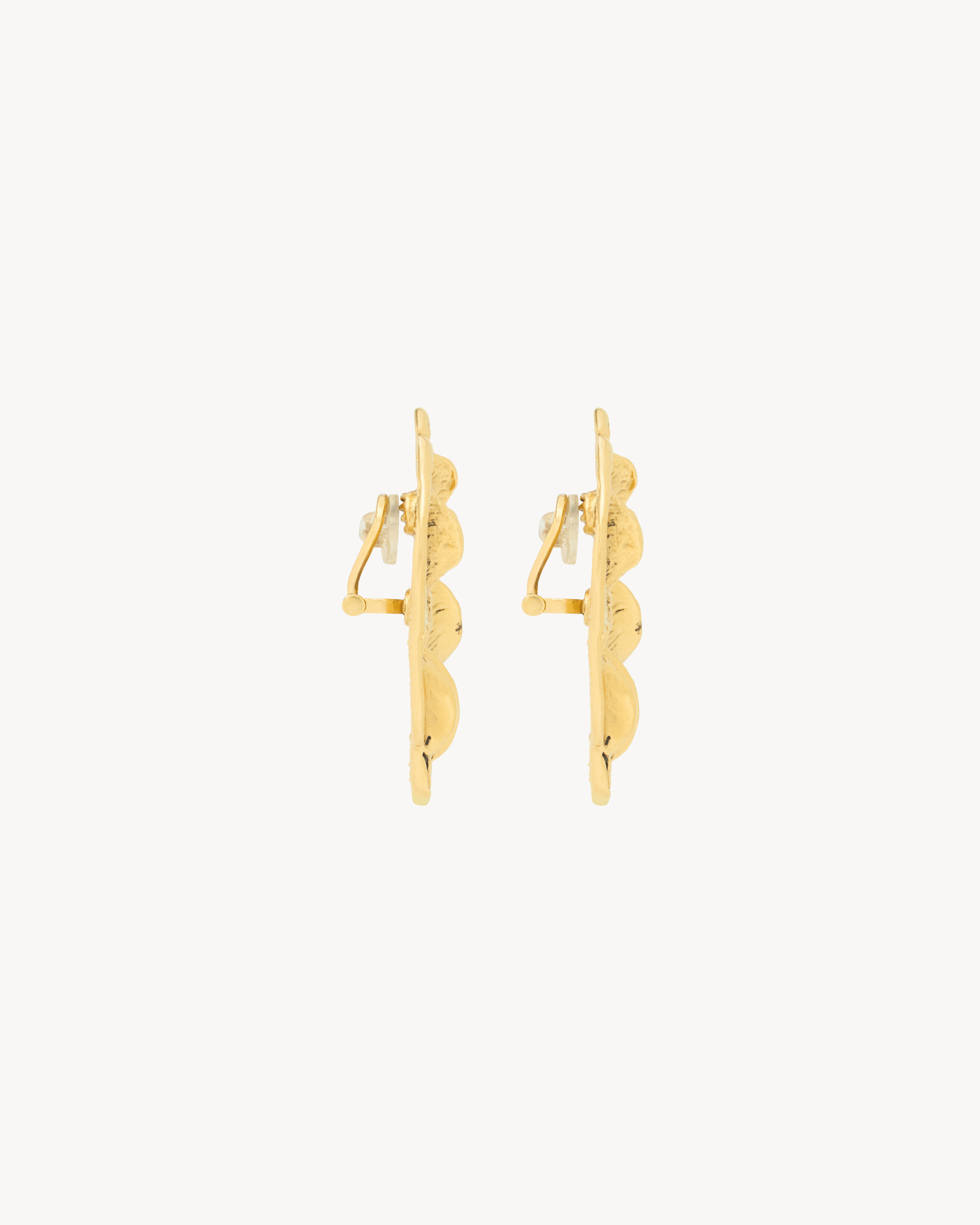 CASSANDRE crocodile earrings in metal
