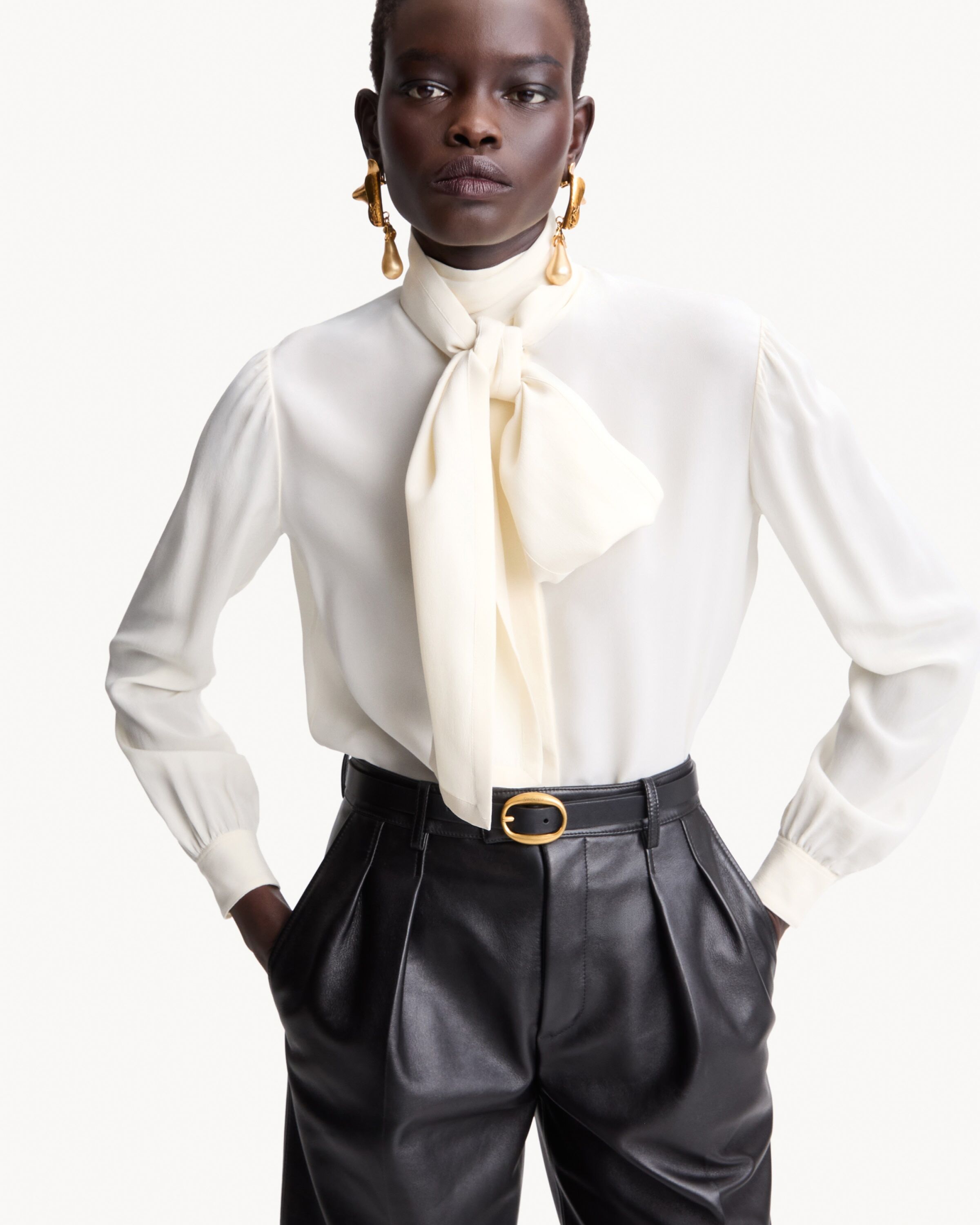 lavallière blouse in silk crepe de chine