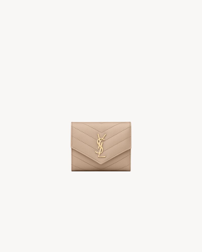 CARTERA CON VARIOS BOLSILLOS CASSANDRE MATELASSÉ DE PIEL REPUJADA GRAIN DE POUDRE