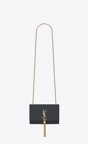 kate small with tassel in grain de poudre embossed leather