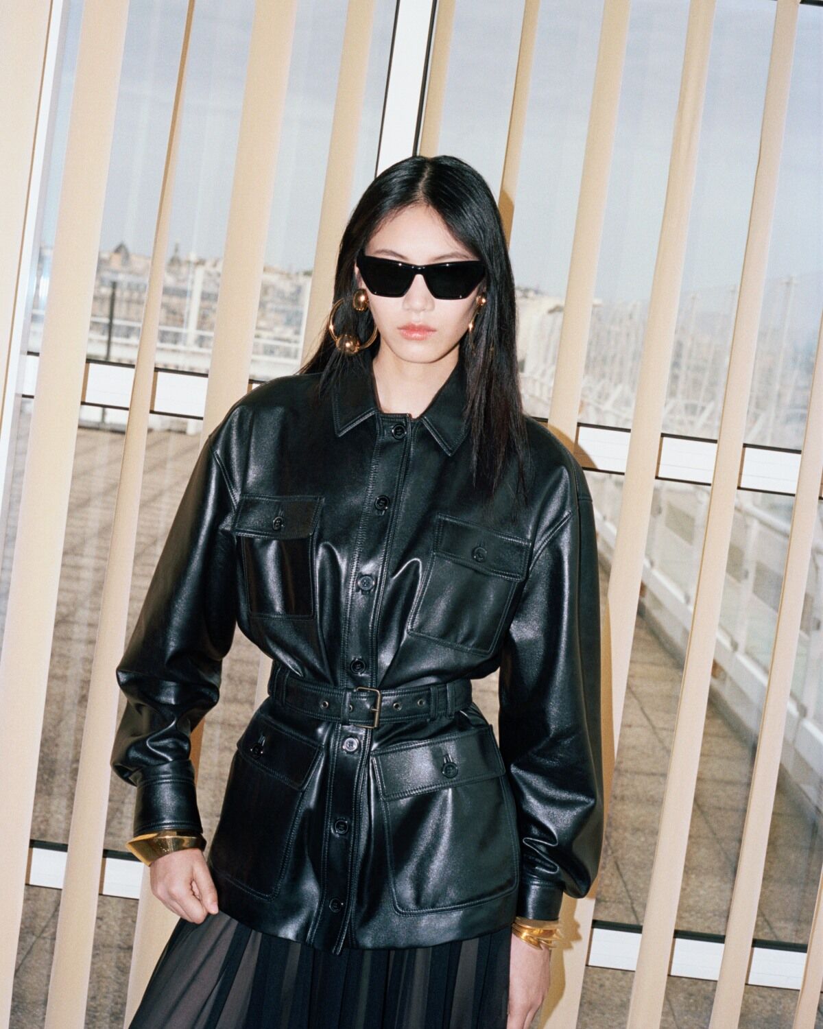 veste SAHARIENNE en cuir d’agneau brillant