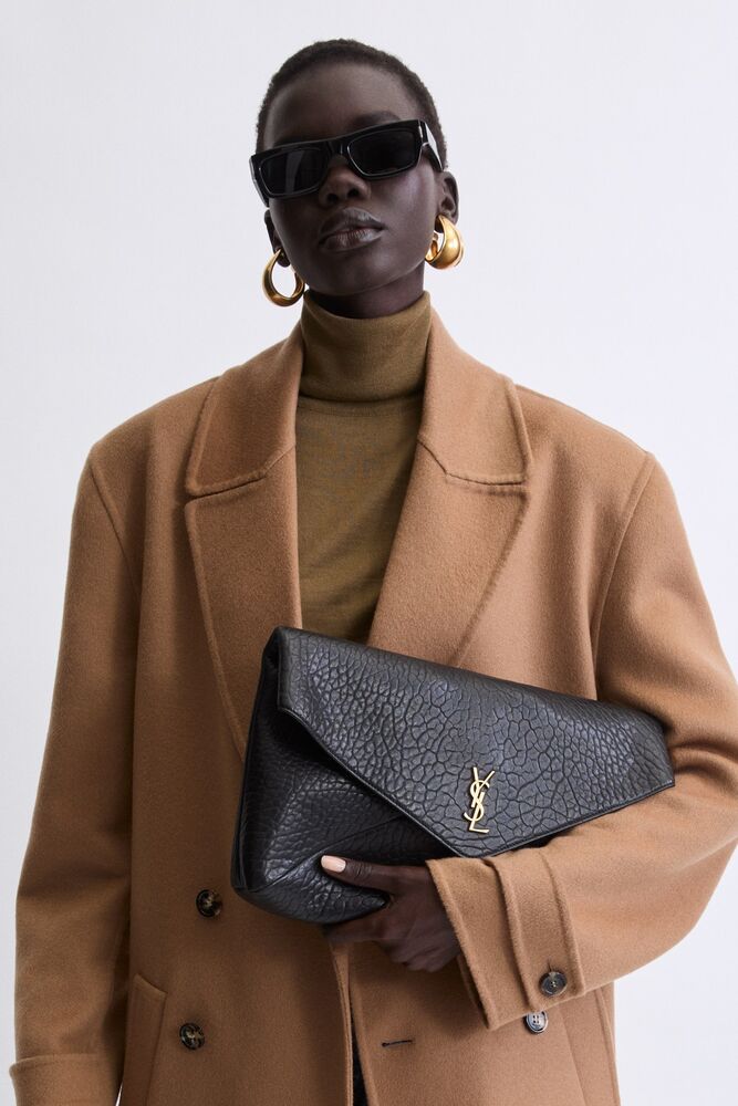 CASSANDRE large pouch