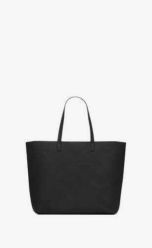 bold east/west shopping bag in grained leather