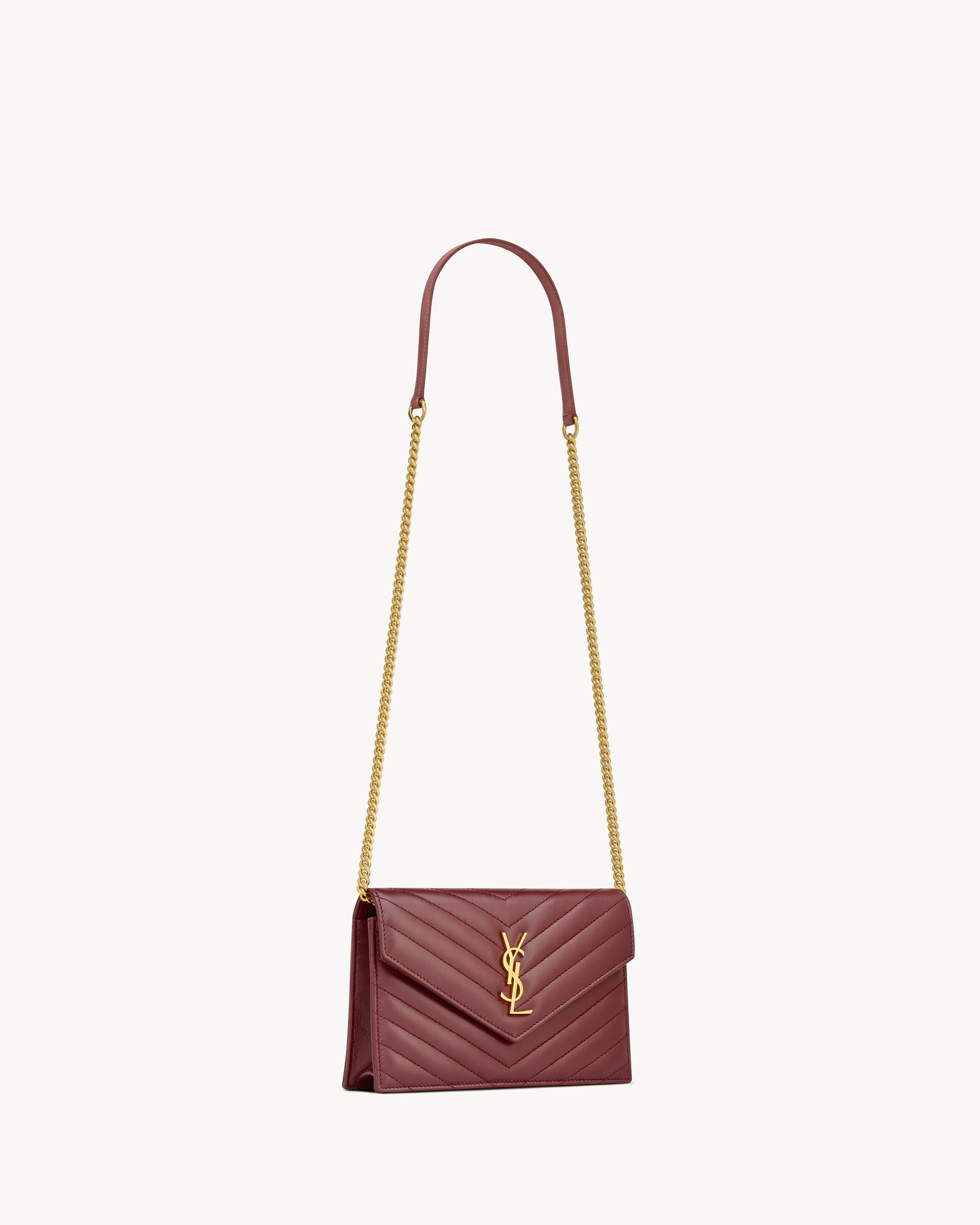 CASSANDRE ENVELOPE CHAIN WALLET IN LAMBSKIN