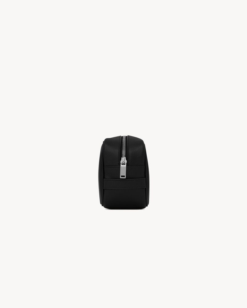 saint laurent paris petite trousse de toilette en cuir grain de poudre