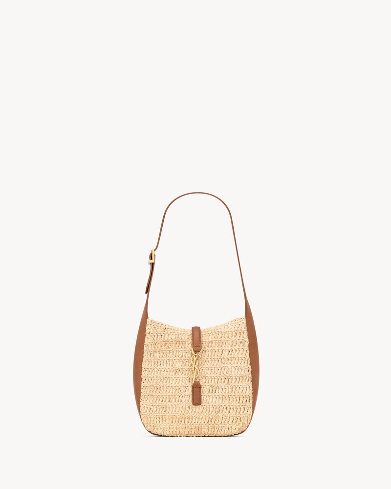 LE 5 À 7 supple baby in raffia