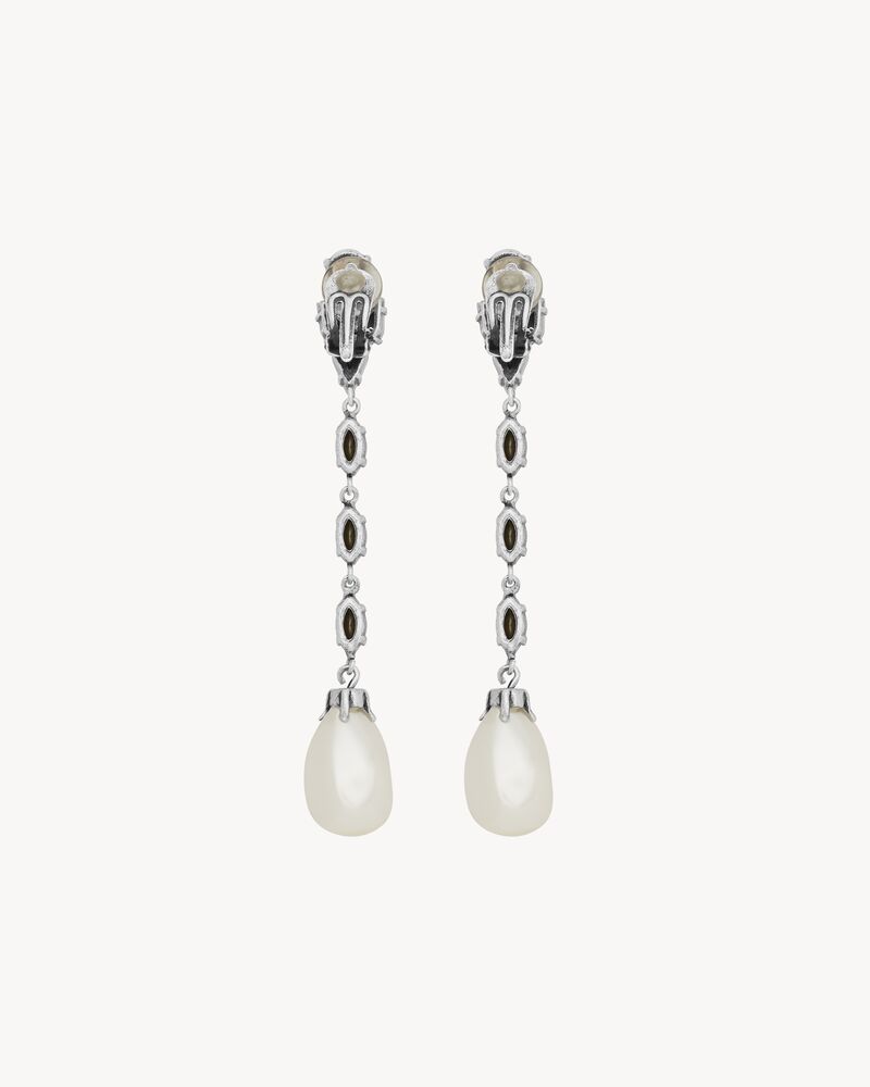 pearl drop earrings in metal