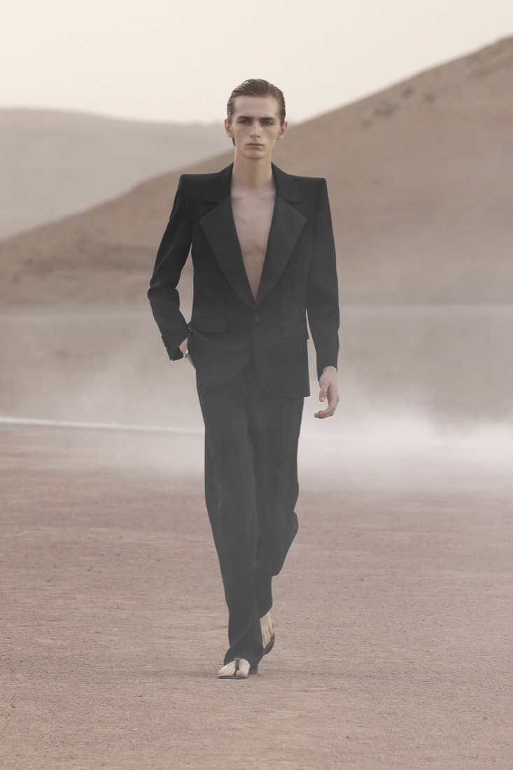 Spring-Summer 2023 Show - Look 17 - Men - Ready-to-Wear