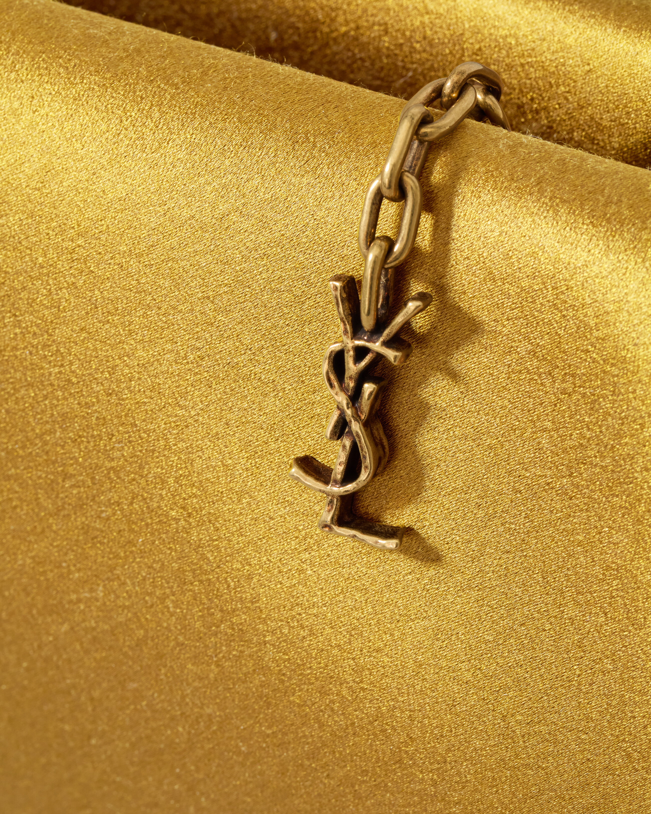 EVENING soft clutch in satin