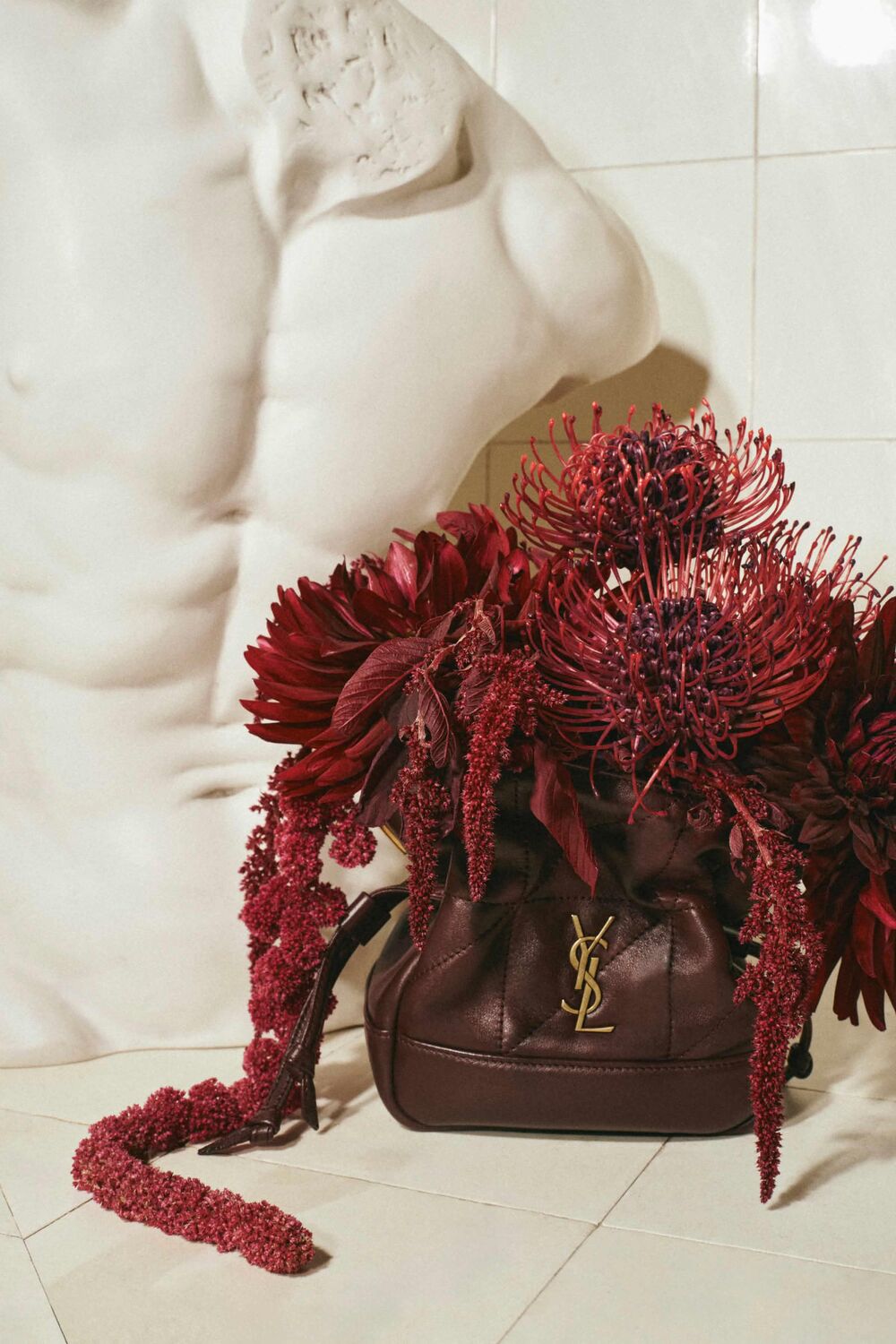 GIFTS SHOP END OF YEAR WAVE 2 > Single 8 GABY