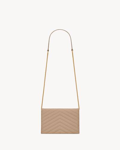 CASSANDRE ENVELOPE CHAIN WALLET IN GRAIN DE POUDRE LEATHER Saint