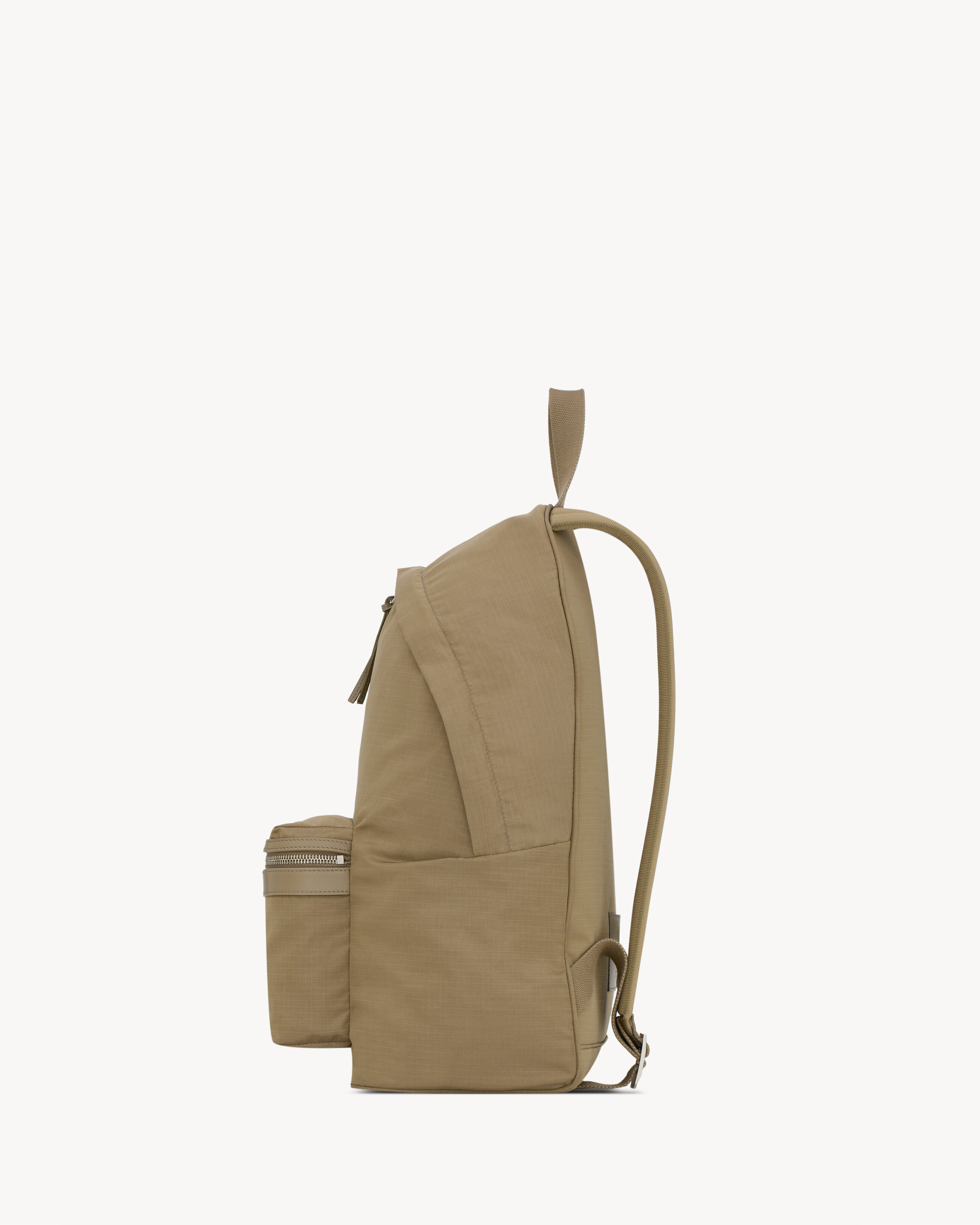 Mochila CITY em ripstop de nylon e couro