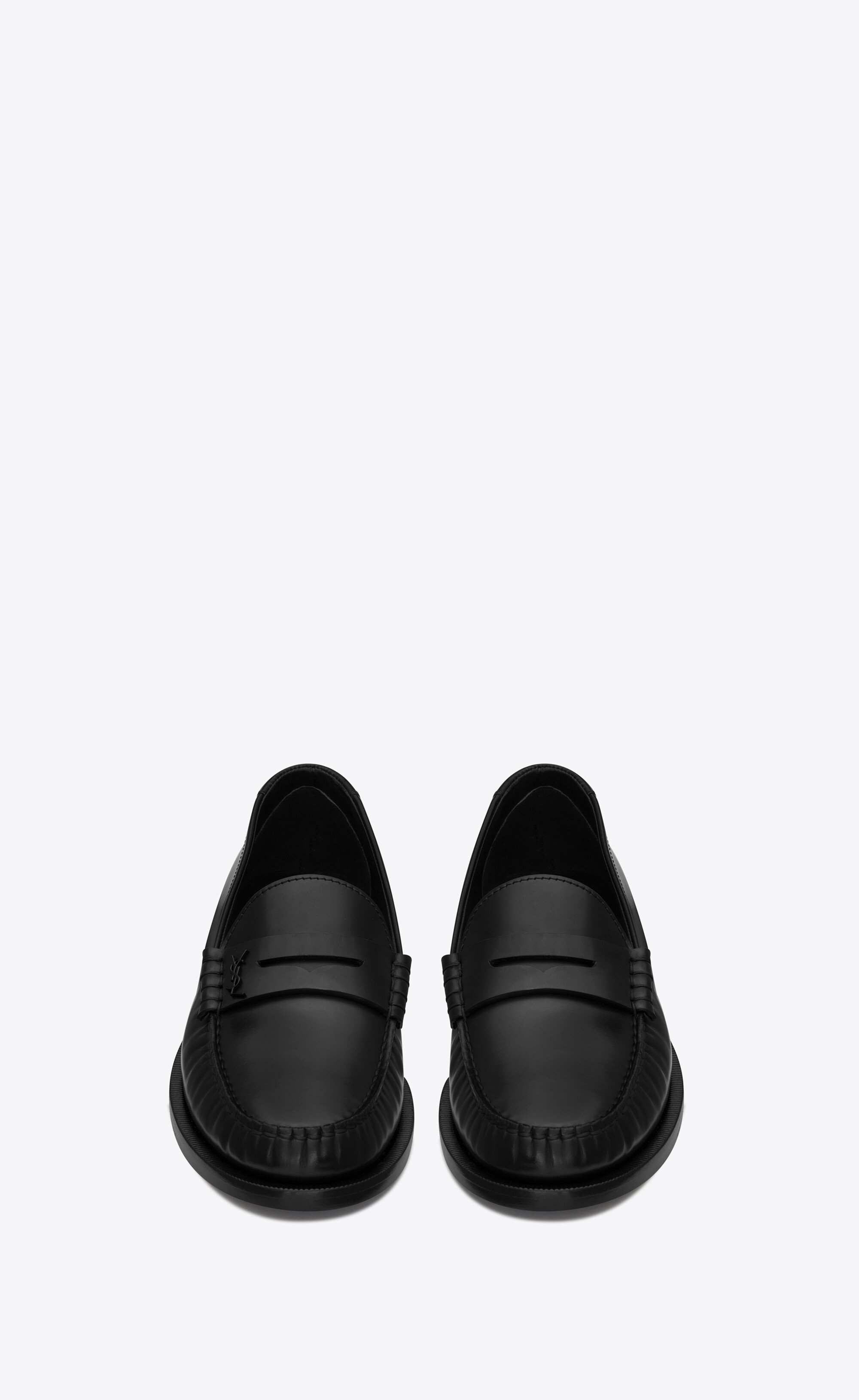 Zapatos Mocasines Yves Saint Laurent Mocasines \u201eLe Loafer Monogram Penny Slippers Leather Black\u201c 