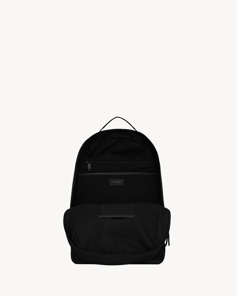 city trekking backpack in econyl®, smooth leather and nylon