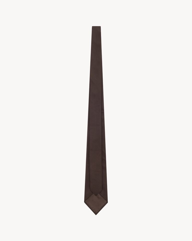 wide tie in silk grosgrain