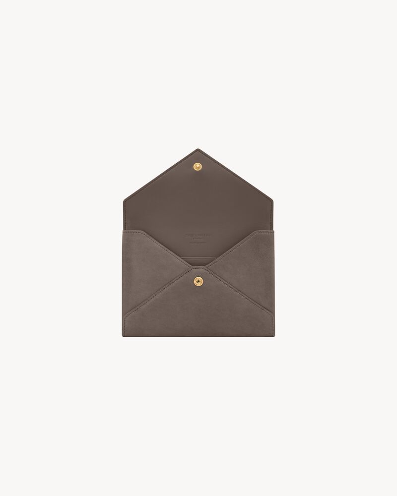 LETTER passport case in leather