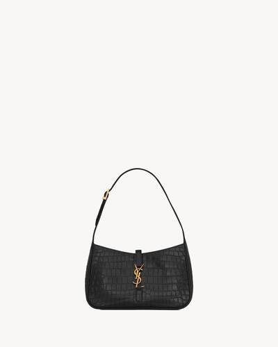 LE 5 À 7 in smooth leather, Saint Laurent