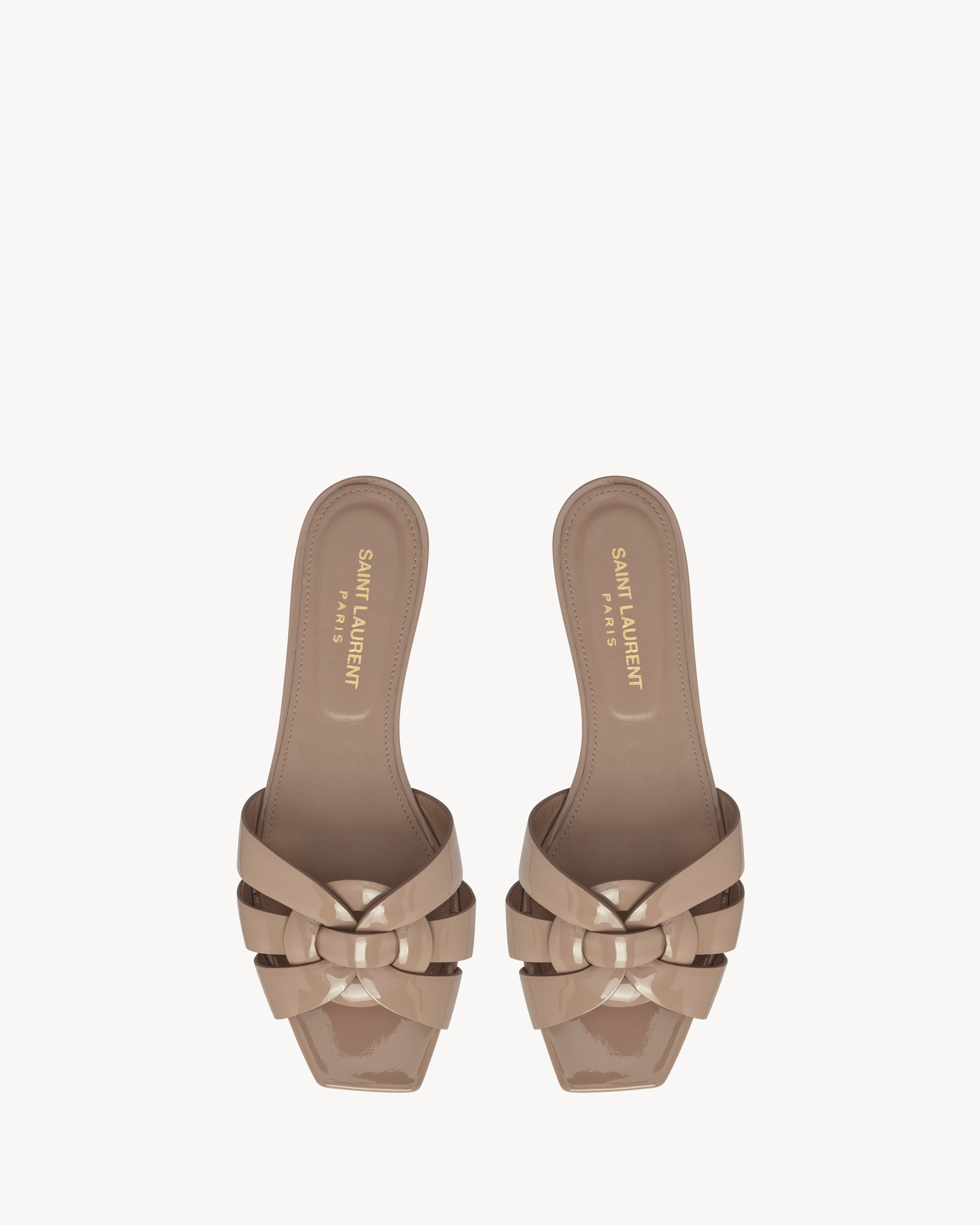 Sandalias planas Tribute de charol
