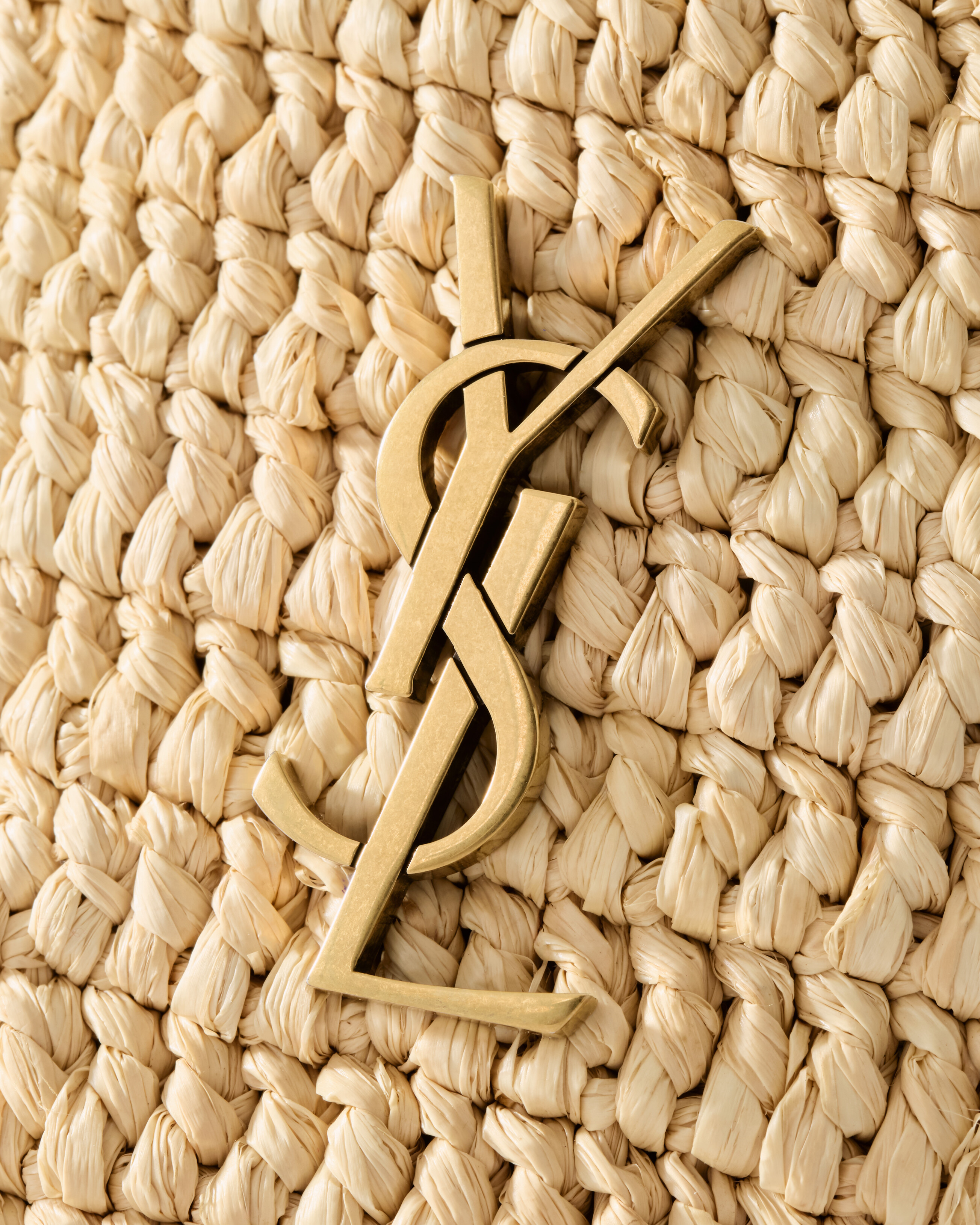 GABY bucket bag in raffia