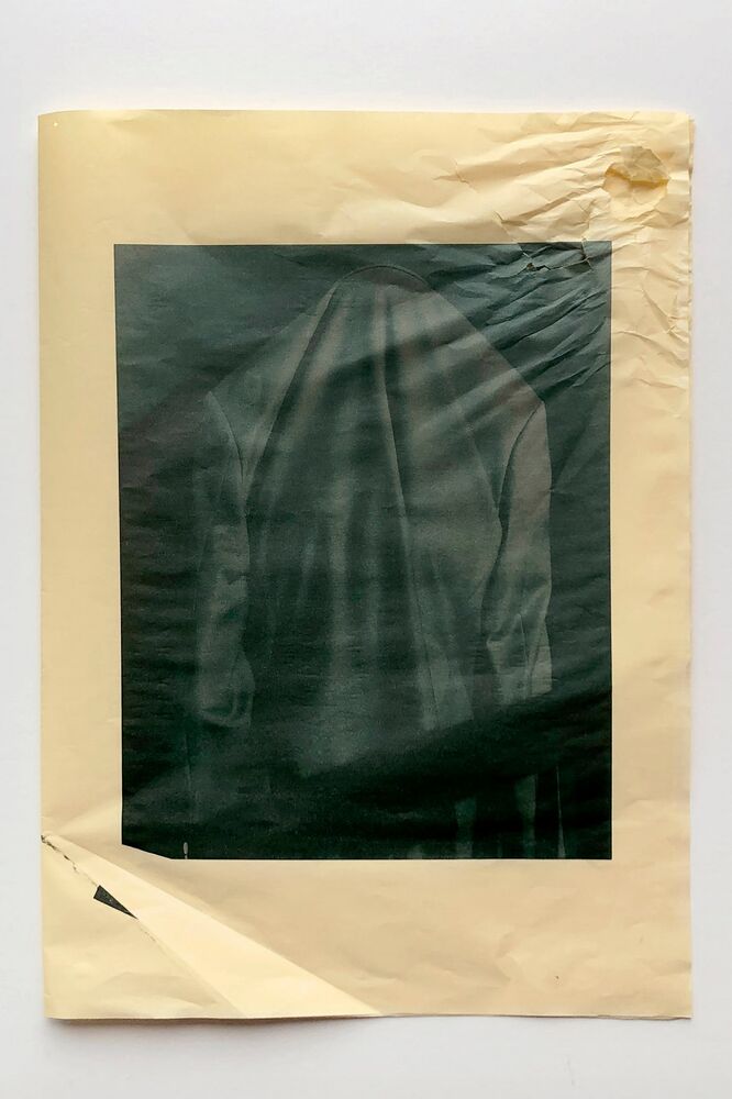 SL Editions > Fanzine > Hugo Mapelli > Slider > Visual 6