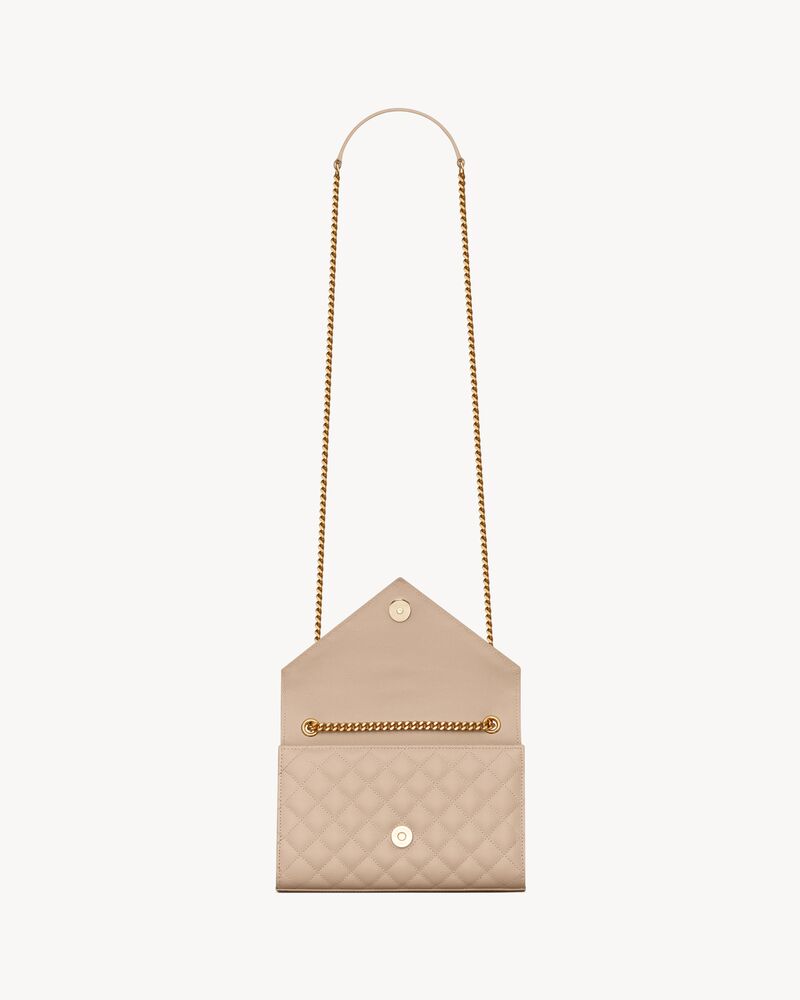 ENVELOPE SMALL EN CUIR MATELASSÉ GRAIN DE POUDRE