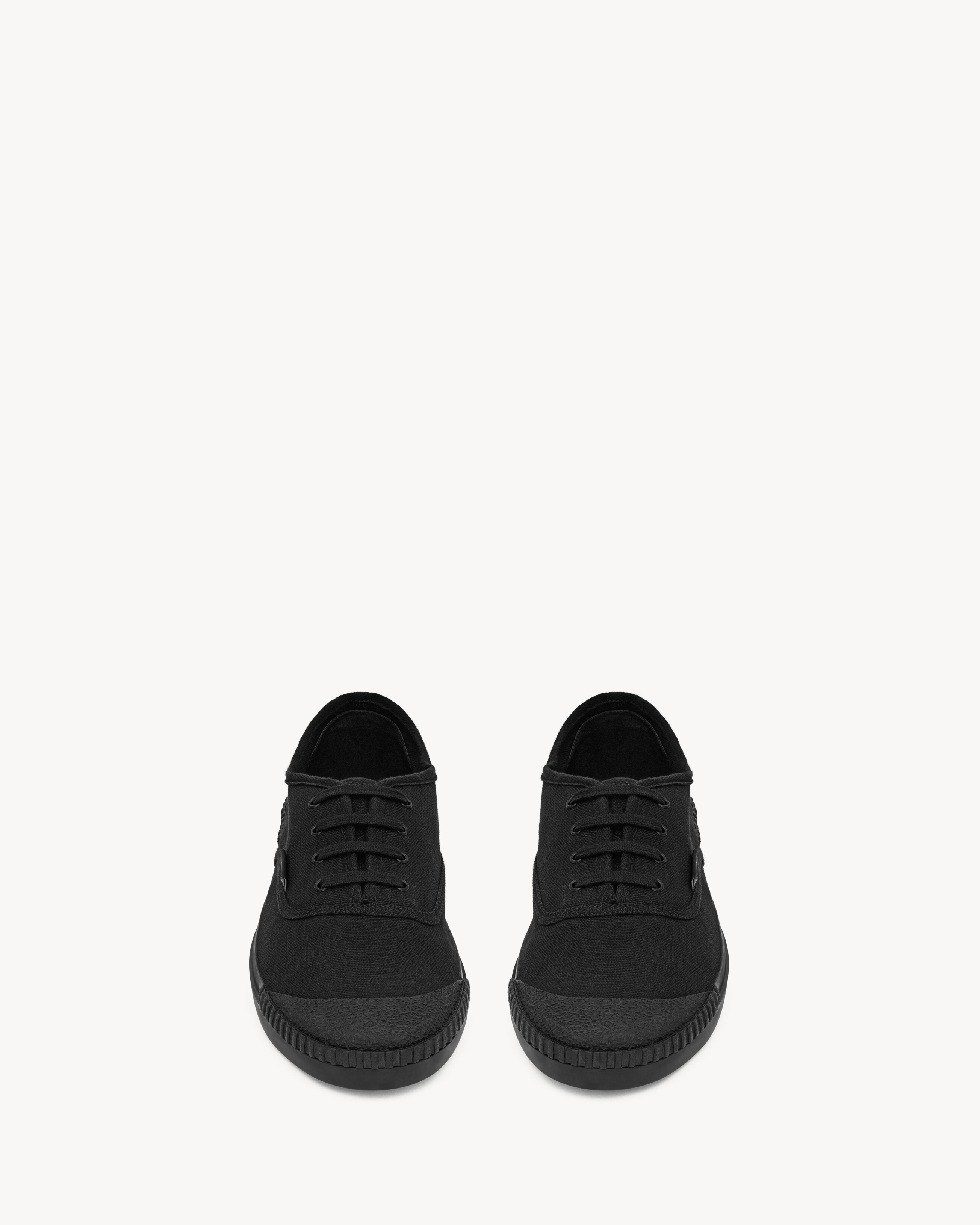 WES sneakers in canvas