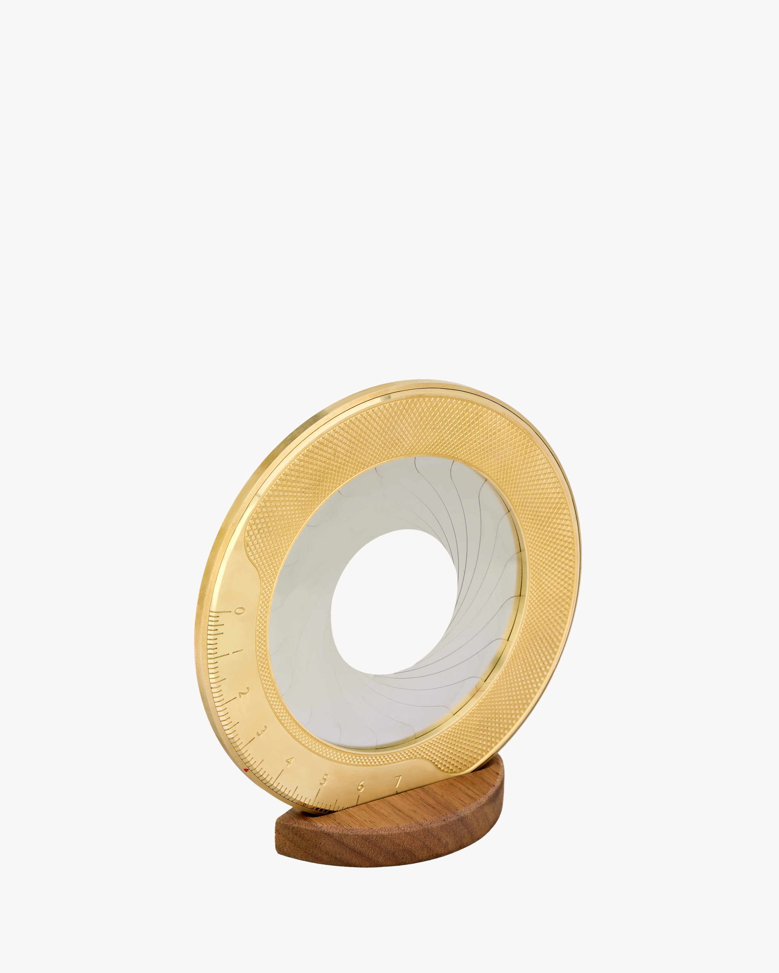 MAKERS CABINET IRIS DRAWING COMPASS