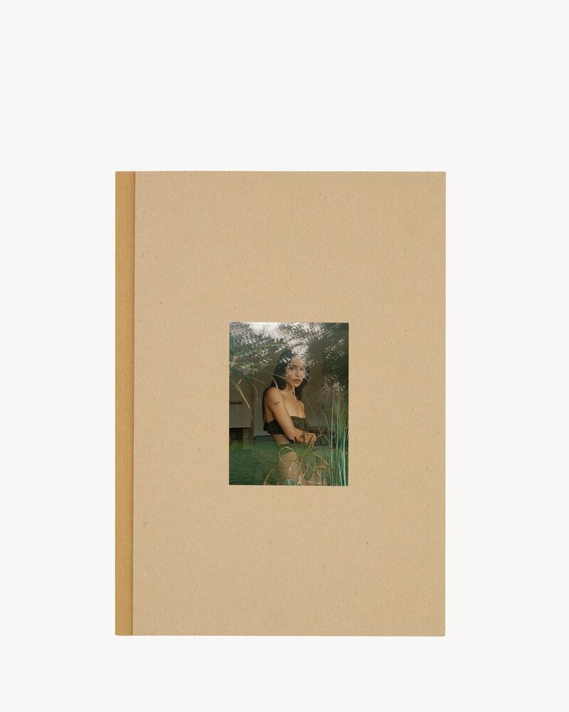 SL EDITIONS: ZOË, PHOTOGRAPHED BY PURIENNE