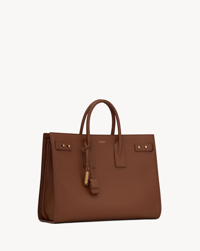 Sac de Jour thin large bag in grained leather